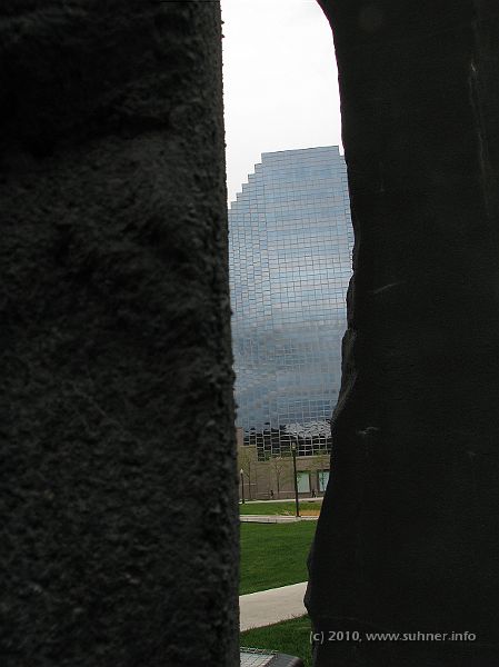 IMG_1093.jpg - Found my way back out of the museum