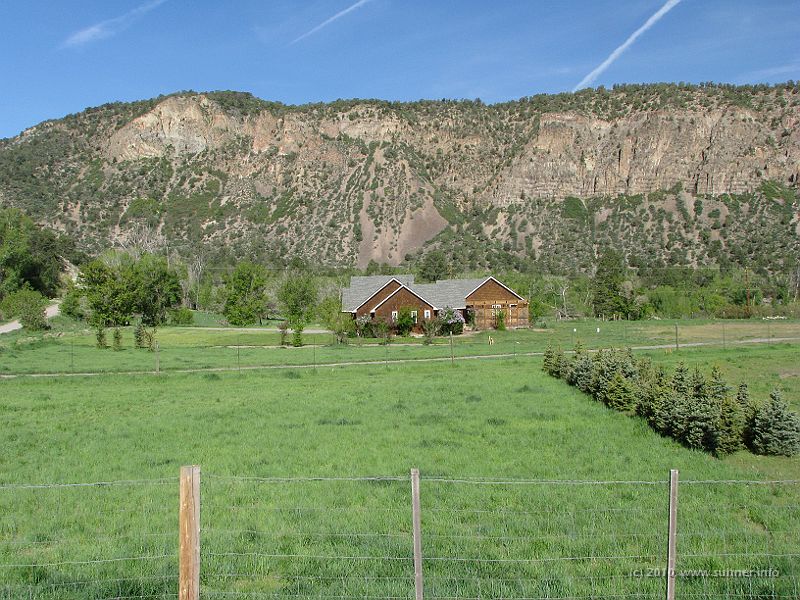 IMG_1301.jpg - A typical farm somewhere around Ridgway