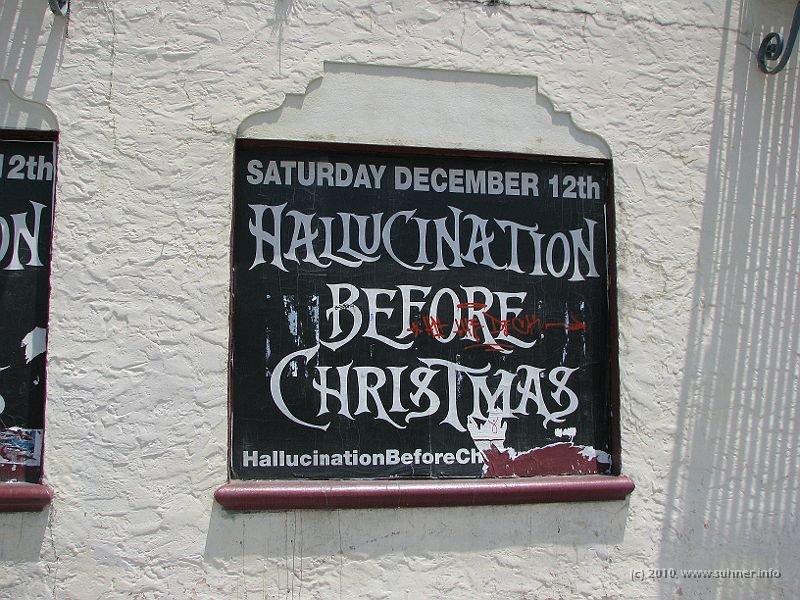 IMG_2423.JPG - ...with promising ads! BTW: This might have been the occasion...