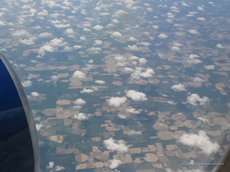 IMG_3199.JPG - The shapes change in Georgia...